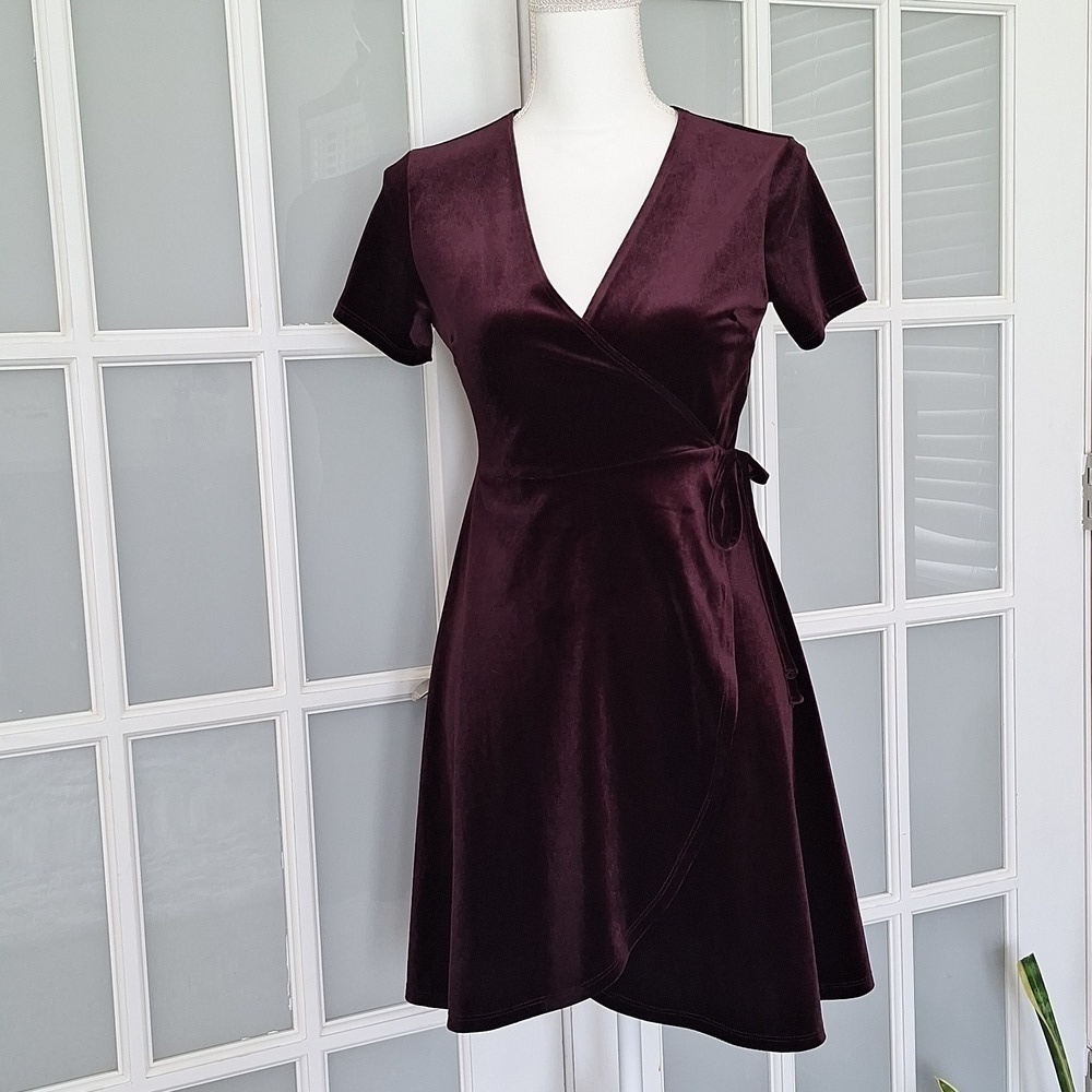 One Clothing Los Angeles Plum Velvet Wrap Dress - Picture 2 of 16